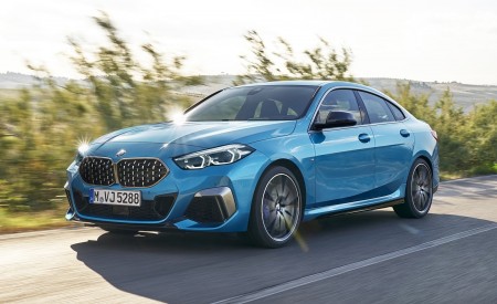 2020 BMW M235i Gran Coupe xDrive (Color: Snapper Rocks Blue Metallic) Front Three-Quarter Wallpapers 450x275 (8)