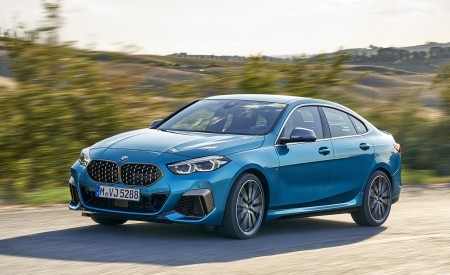 2020 BMW M235i Gran Coupe xDrive (Color: Snapper Rocks Blue Metallic) Front Three-Quarter Wallpapers 450x275 (4)