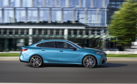 2020 BMW M235i Gran Coupe xDrive (Color: Snapper Rocks Blue Metallic) Side Wallpapers 450x275 (7)