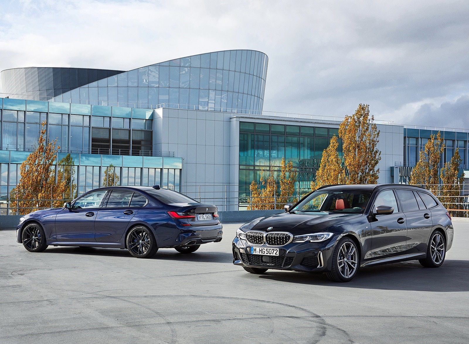 2020 BMW M340i Touring and Sedan Wallpapers (11)