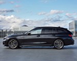 2020 BMW M340i xDrive Touring (Color: Black Sapphire Metallic) Side Wallpapers 150x120 (42)