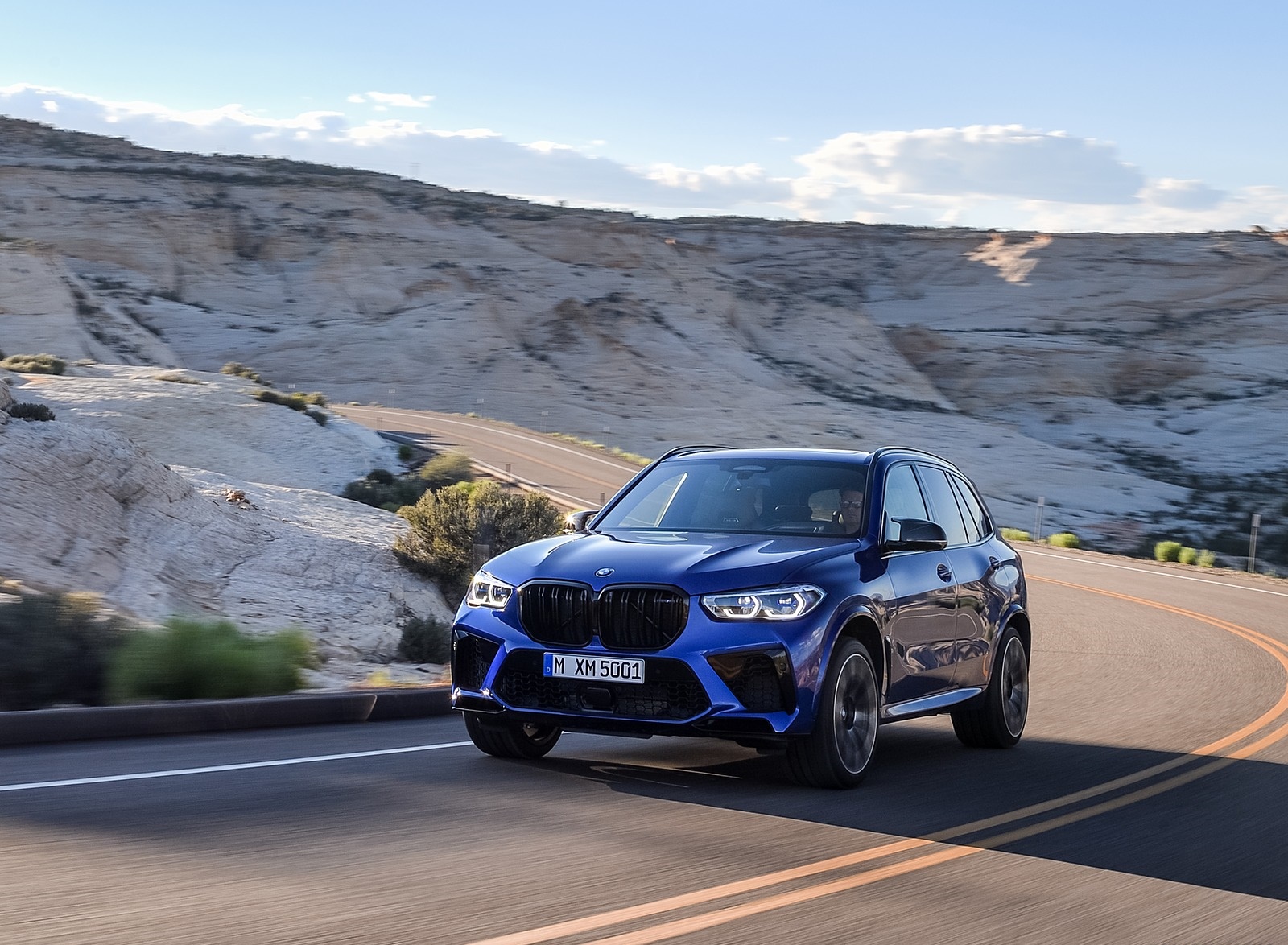 2020 BMW X5 M Competition Front Three-Quarter Wallpapers (6)