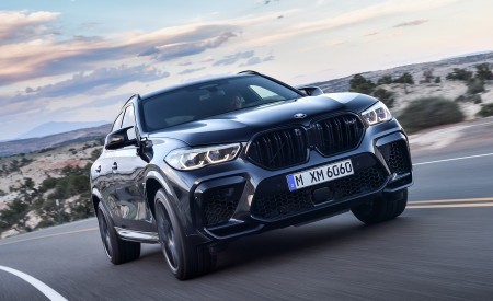 2020 BMW X6 M Competition Front Three-Quarter Wallpapers 450x275 (3)