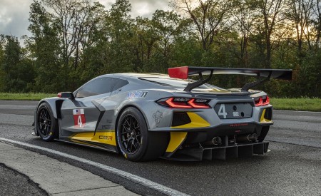 2020 Chevrolet Corvette C8.R Rear Three-Quarter Wallpapers 450x275 (9)