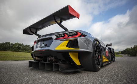 2020 Chevrolet Corvette C8.R Spoiler Wallpapers 450x275 (13)
