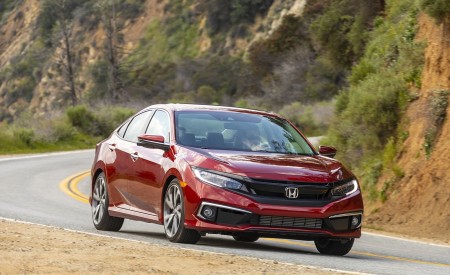 2020 Honda Civic Sedan Touring Front Three-Quarter Wallpapers 450x275 (8)
