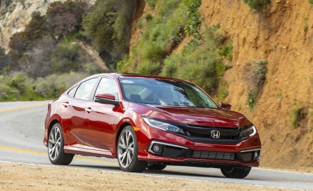 2020 Honda Civic Sedan Touring Front Three-Quarter Wallpapers 450x275 (10)