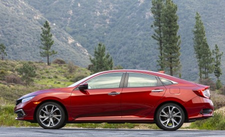 2020 Honda Civic Sedan Touring Side Wallpapers 450x275 (24)