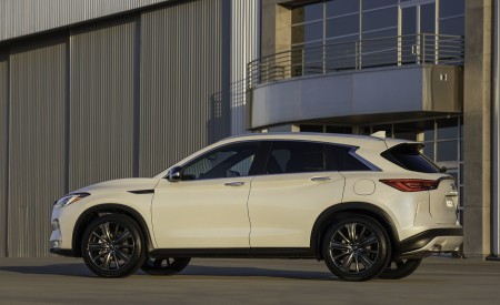 2020 Infiniti QX50 Edition 30 Side Wallpapers 450x275 (2)