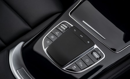 2020 Mercedes-Benz GLC 220d (UK-Spec) Interior Detail Wallpapers 450x275 (79)