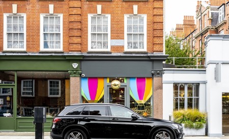 2020 Mercedes-Benz GLC 220d (UK-Spec) Rear Three-Quarter Wallpapers 450x275 (51)