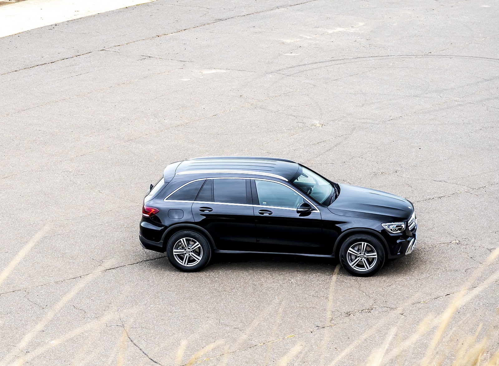2020 Mercedes-Benz GLC 220d (UK-Spec) Side Wallpapers #30 of 88
