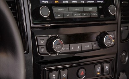 2020 Nissan TITAN Platinum Reserve Central Console Wallpapers 450x275 (34)