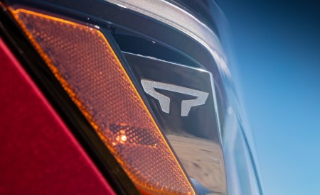 2020 Nissan TITAN Platinum Reserve Detail Wallpapers 450x275 (11)