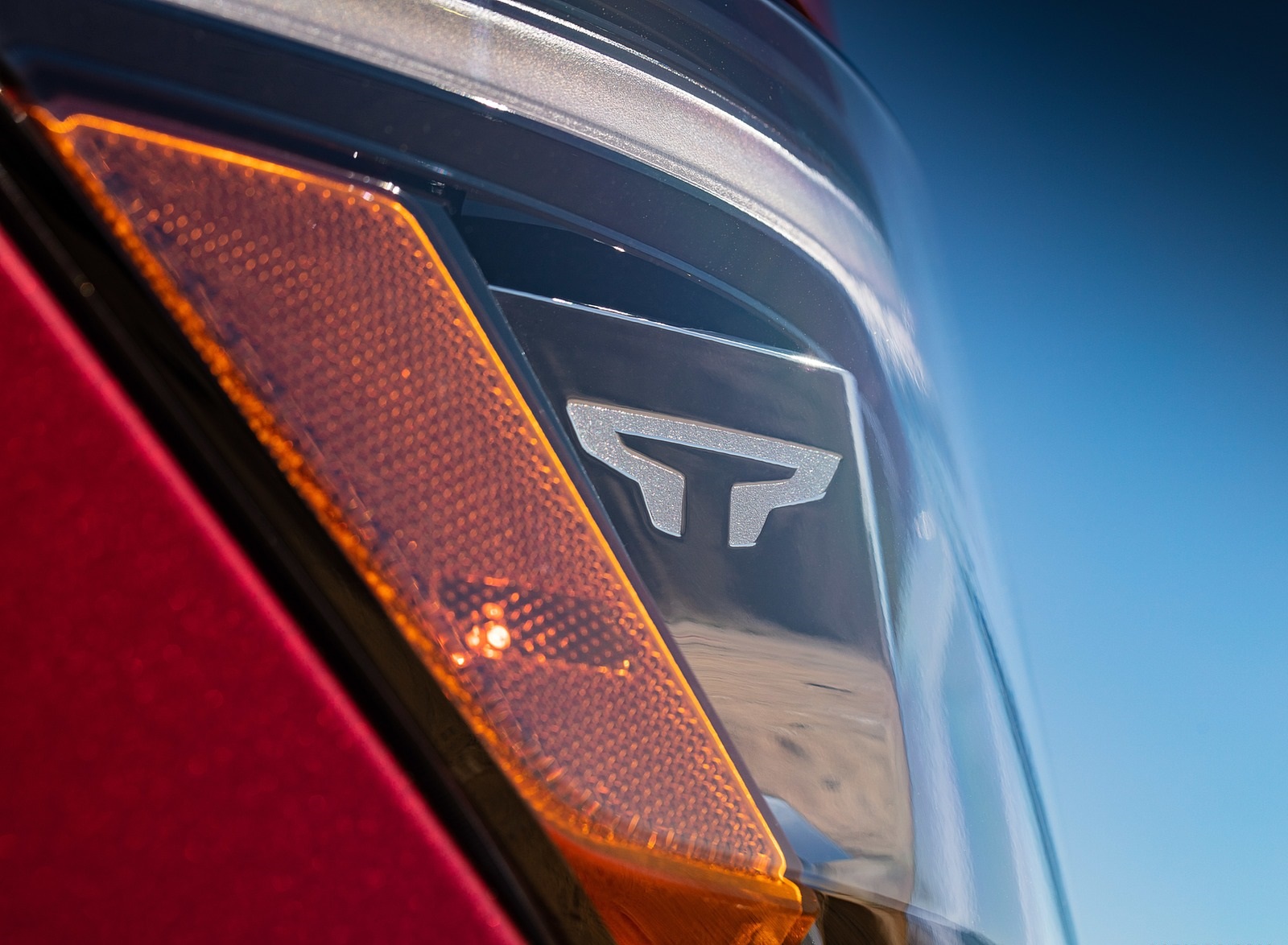 2020 Nissan TITAN Platinum Reserve Detail Wallpapers (11)