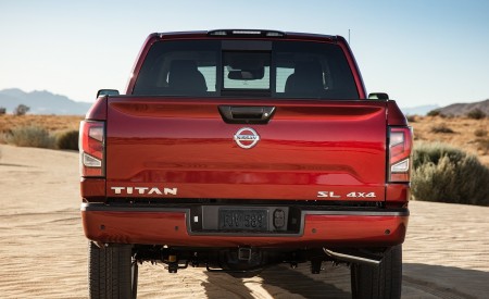 2020 Nissan TITAN SL Rear Wallpapers 450x275 (13)