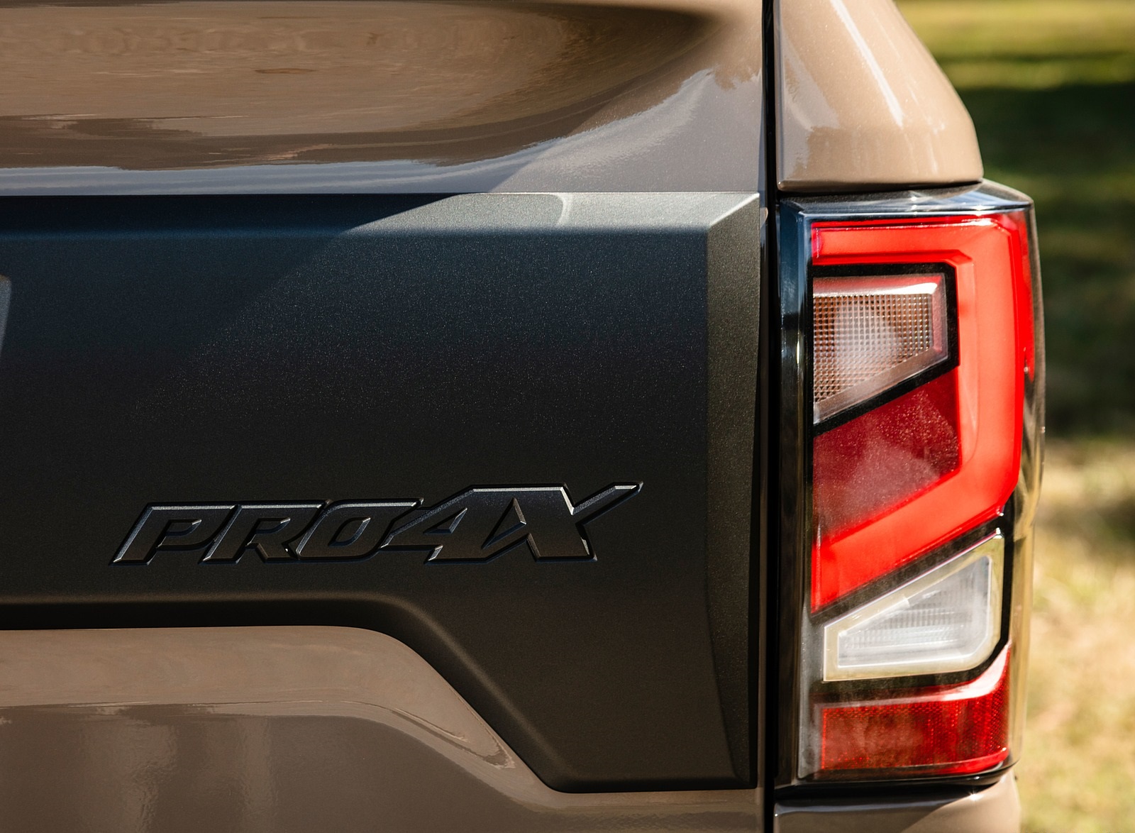 2020 Nissan TITAN XD PRO 4X Detail Wallpapers (15)