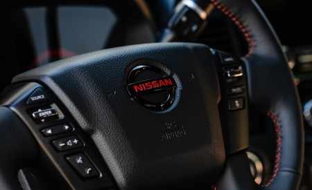 2020 Nissan TITAN XD PRO 4X Interior Detail Wallpapers 450x275 (22)