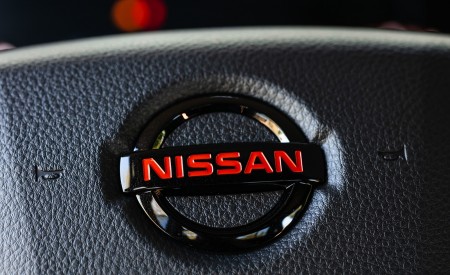 2020 Nissan TITAN XD PRO 4X Interior Detail Wallpapers 450x275 (23)