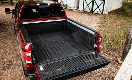 2020 Nissan TITAN XD Platinum Reserve Bed Wallpapers 450x275 (6)