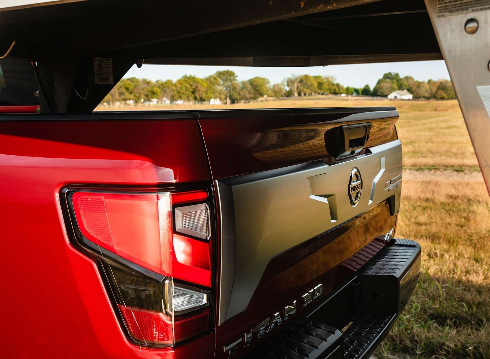 2020 Nissan TITAN XD Platinum Reserve Tail Light Wallpapers #17 of 29