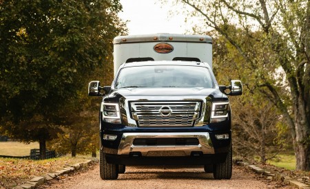 2020 Nissan TITAN XD SL Front Wallpapers 450x275 (6)