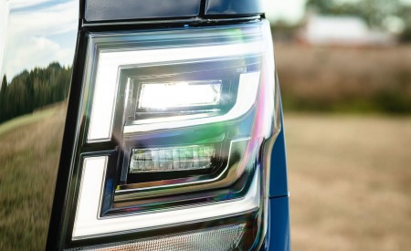 2020 Nissan TITAN XD SL Hood Wallpapers 450x275 (13)