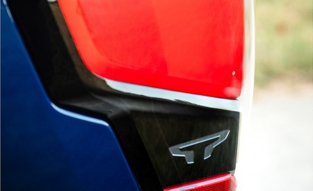 2020 Nissan TITAN XD SL Tail Light Wallpapers 450x275 (14)