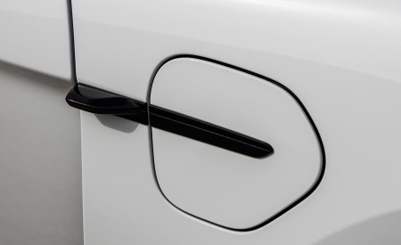 2020 Porsche Taycan 4S (Color: Carrara White Metallic) Charging Port Wallpapers 450x275 (165)