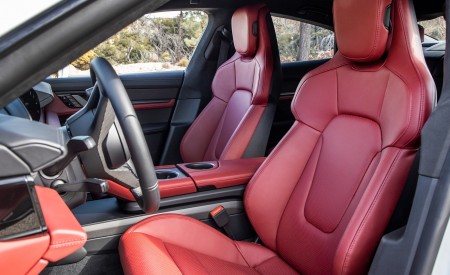 2020 Porsche Taycan 4S (Color: Carrara White Metallic) Interior Front Seats Wallpapers 450x275 (173)