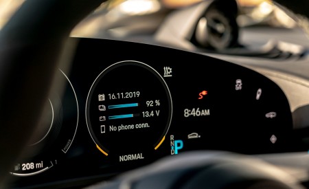 2020 Porsche Taycan 4S (Color: Frozen Blue Metallic) Digital Instrument Cluster Wallpapers 450x275 (123)