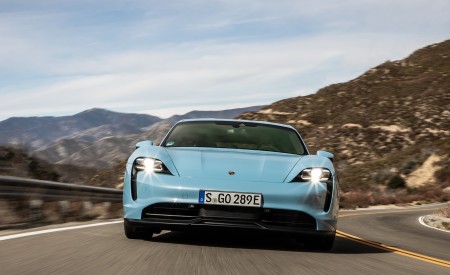 2020 Porsche Taycan 4S (Color: Frozen Blue Metallic) Front Wallpapers 450x275 (53)