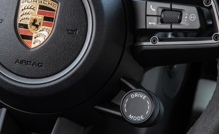 2020 Porsche Taycan 4S (Color: Frozen Blue Metallic) Interior Detail Wallpapers 450x275 (119)