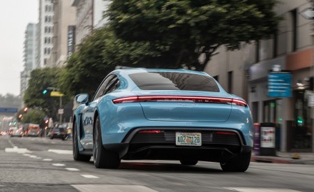 2020 Porsche Taycan 4S (Color: Frozen Blue Metallic) Rear Wallpapers 450x275 (71)