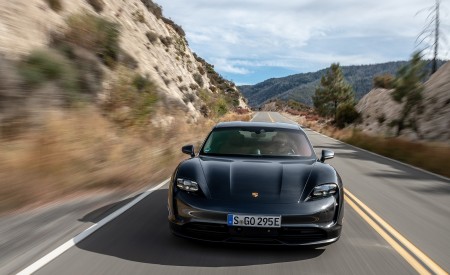 2020 Porsche Taycan 4S (Color: Volcano Grey Metallic) Front Wallpapers 450x275 (19)