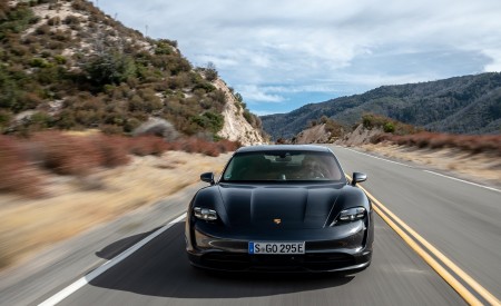 2020 Porsche Taycan 4S (Color: Volcano Grey Metallic) Front Wallpapers 450x275 (20)