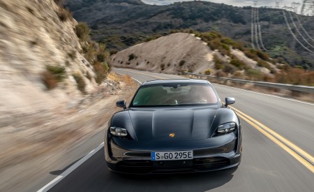 2020 Porsche Taycan 4S (Color: Volcano Grey Metallic) Front Wallpapers 450x275 (8)