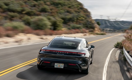 2020 Porsche Taycan 4S (Color: Volcano Grey Metallic) Rear Wallpapers 450x275 (23)