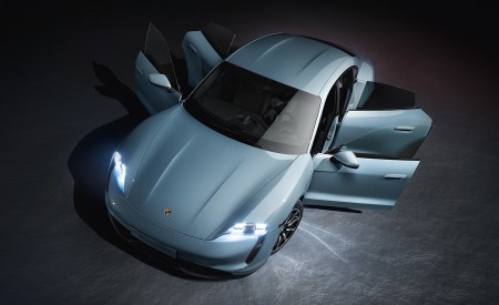 2020 Porsche Taycan 4S Top Wallpapers 450x275 (190)