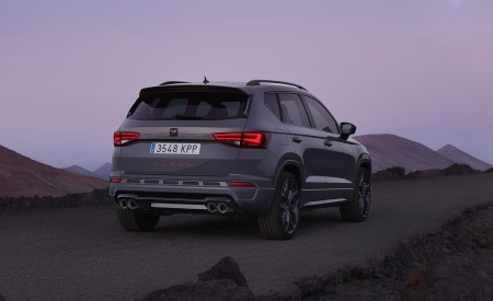 2020 SEAT CUPRA Ateca Limited Edition Rear Three-Quarter Wallpapers 450x275 (43)