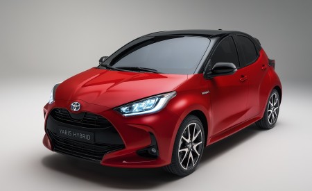 2020 Toyota Yaris Front Three-Quarter Wallpapers 450x275 (6)