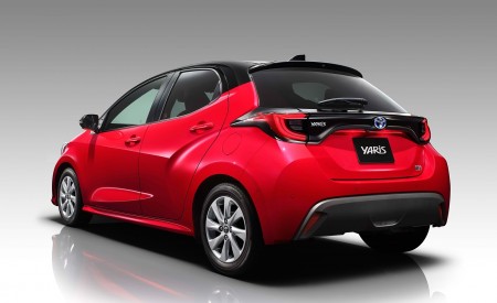 2020 Toyota Yaris Rear Three-Quarter Wallpapers 450x275 (11)