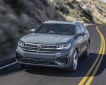 2020 Volkswagen Atlas Cross Sport Front Wallpapers 150x120 (4)