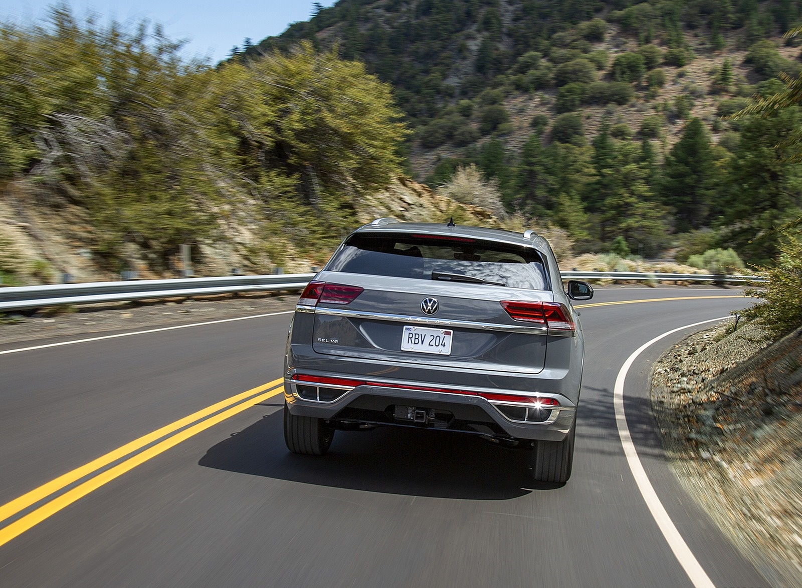 2020 Volkswagen Atlas Cross Sport Rear Three-Quarter Wallpapers (5)