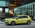 2020 Volkswagen Golf Mk8 Front Three-Quarter Wallpapers 150x120 (2)