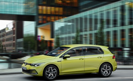 2020 Volkswagen Golf Mk8 Front Three-Quarter Wallpapers 450x275 (2)