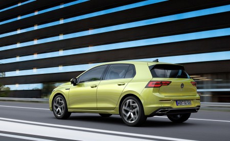 2020 Volkswagen Golf Mk8 Rear Three-Quarter Wallpapers 450x275 (4)