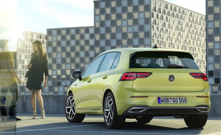 2020 Volkswagen Golf Mk8 Rear Three-Quarter Wallpapers 450x275 (13)