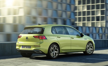 2020 Volkswagen Golf Mk8 Rear Three-Quarter Wallpapers 450x275 (5)
