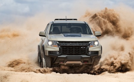 2021 Chevrolet Color:ado ZR2 Off-Road Wallpapers 450x275 (4)
